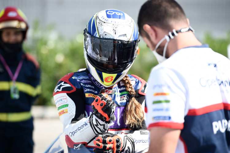 María Herrera in der Startaufstellung der MotoE