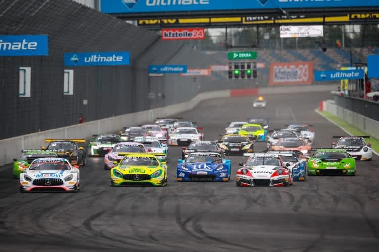 Die GT3-Renner des ADAC GT Masters bieten am Lausitzring immer eine tolle Show