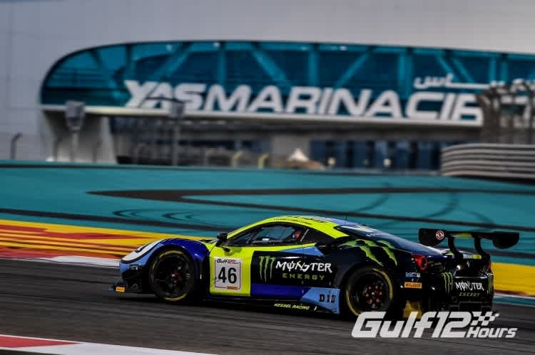 Der Ferrari 488 GT3 von Luca Marini bei den 12h Gulf in Abu Dhabi