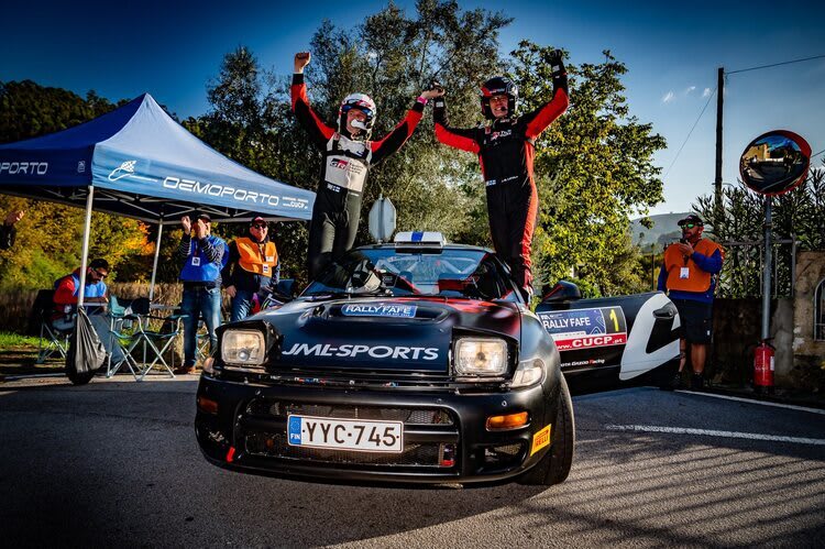 Endlich: Jari-Matti Latvala sicherte sich in Portugal seinen ersten offiziellen Fahrertitel mit Prädikat