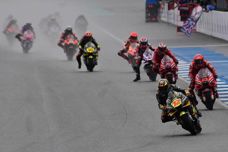 Marco Bezzecchi führte den Thailand-GP drei Runden lang an