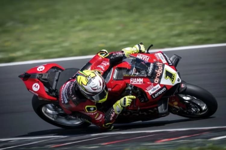 Kann Alvaro Bautista den Donington-Fluch beenden?