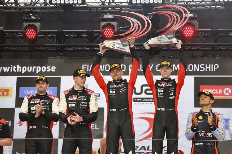 Das siegreiche Toyota-Team