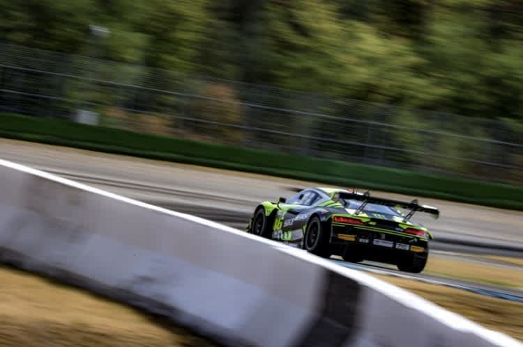 Heck des Audi R8 LMS GT3 evo II vom belgischen Team WRT