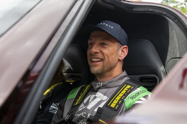 Jenson Button präsentierte den Radford Lotus P62-2 beim «Goodwood Festival of Speed» der Öffentlichkeit