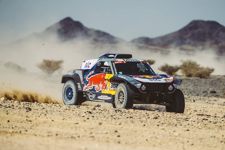 Leader Stéphane Peterhansel