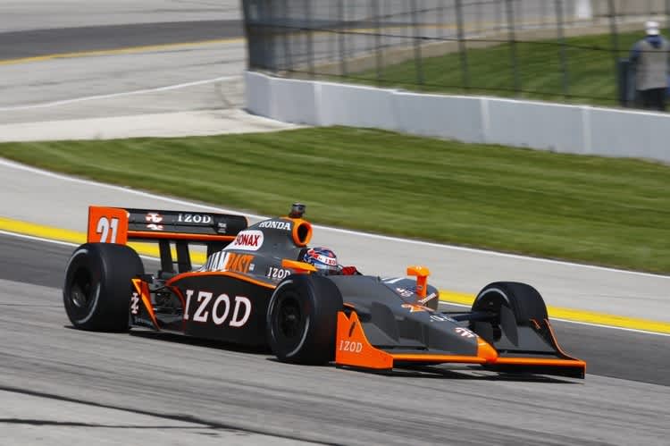 IZOD unterstützte bisher Ryan Hunter-Reay