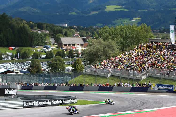 Viele Tribünenplätze für das MotoGP-Spektakel sind schon vergriffen 