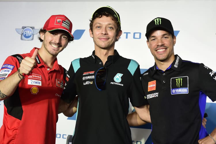 Pecco Bagnaia, Valentino Rossi, Franco Morbidelli (v.l.n.r.)