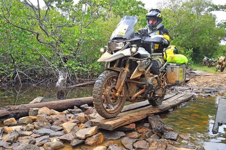 Hinderniss überwunden? Touratech wird von einem Lastwagen-Ausstatter übernommen