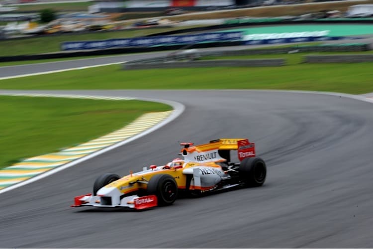 Alonso mit Steuergeld unterwegs?