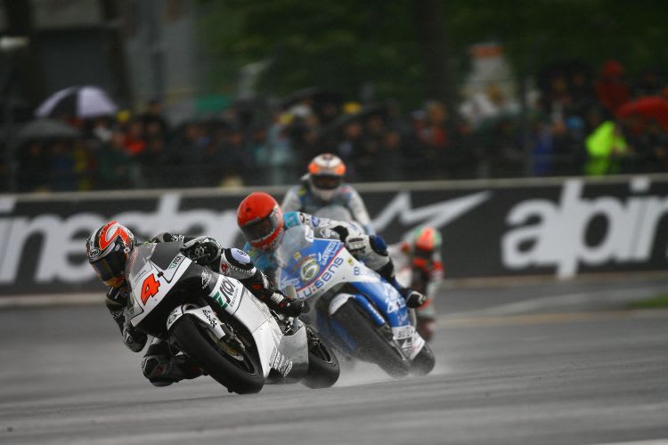 Le Mans, 250 ccm: Aoyama vor Debon