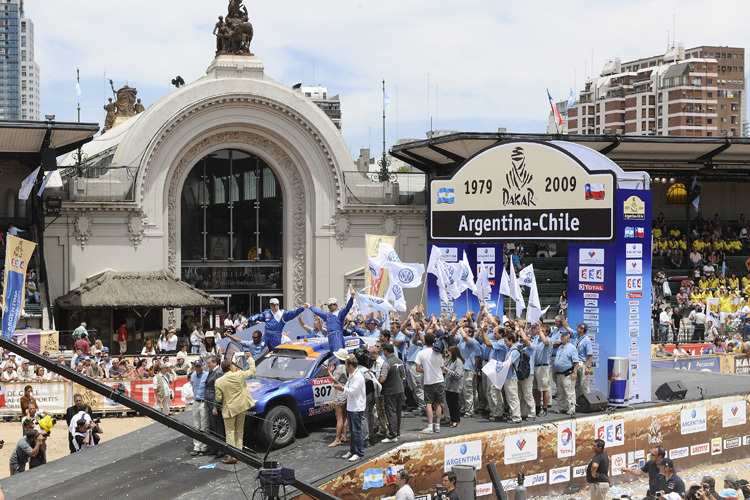 500.000 Zuschauer kamen zum Start nach Buenos Aires