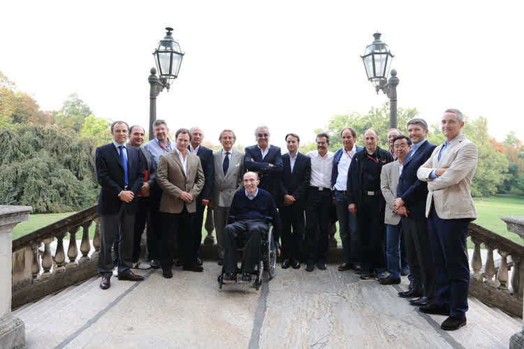 Gruppenbild vom ersten FOTA-Meeting im vergangenen September