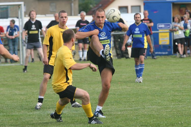 Szene aus Team Yamaha gegen Yamaha Cup.