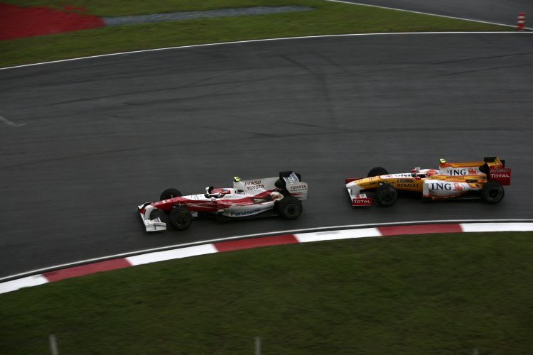 Glock fährt Piquet davon.