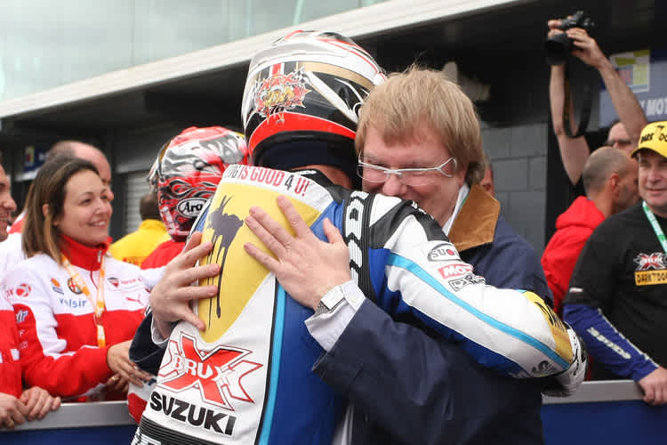 Ein Bild aus besseren Tagen: Neukirchner und Batta