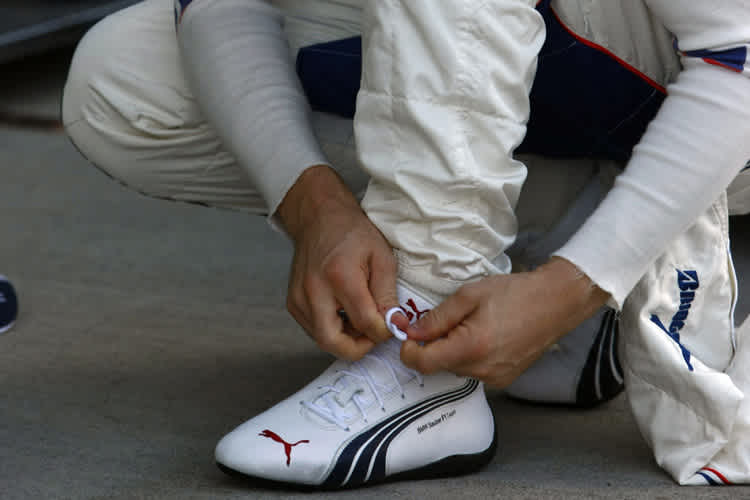 Schick: Heidfelds Schuhwerk von 2008