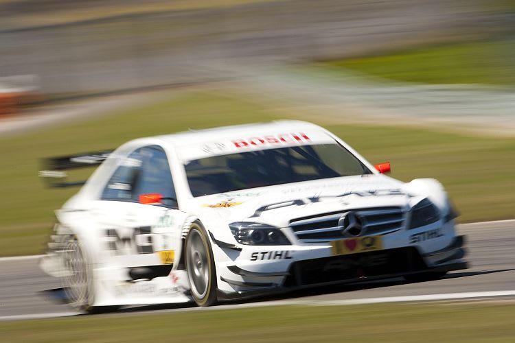 Paul Di Resta mit Renningenieur Axel Randolph 