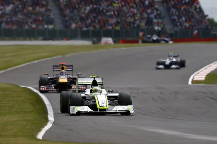 Anfangs lag Barrichello noch vor Webber. 