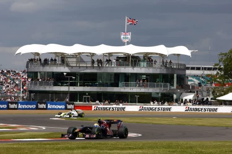 Buemi vor Button, aber nur im Training