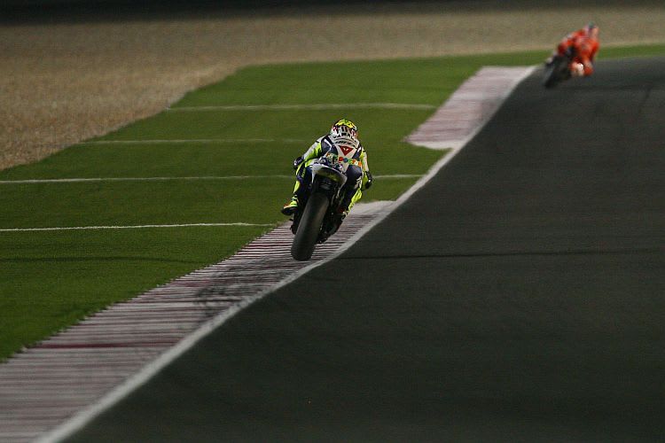 Stoner vor Rossi: Abstand zum Feld gewachsen.