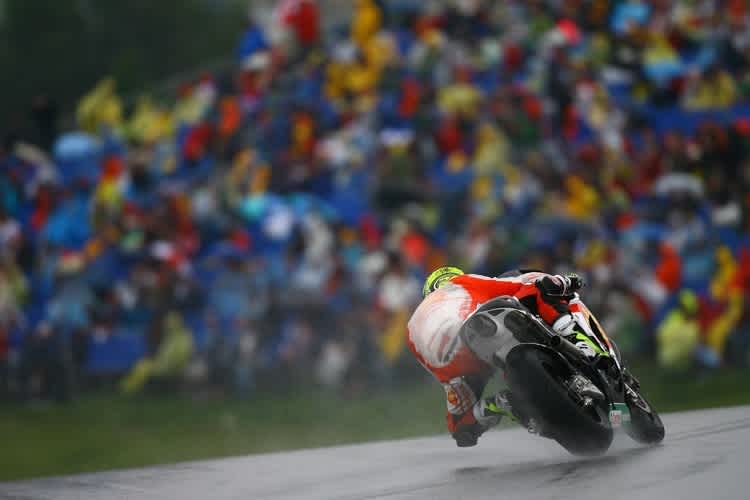 Elias hofft auf mildes Wetter in Donington