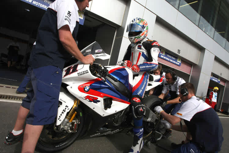 BMW: Wieder ein schadhafter Reifen?