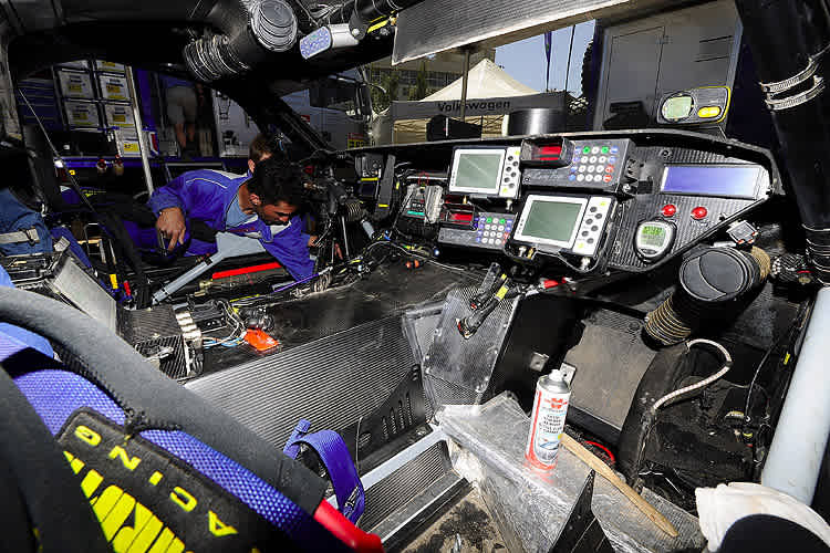 Im Cockpit des Touareg