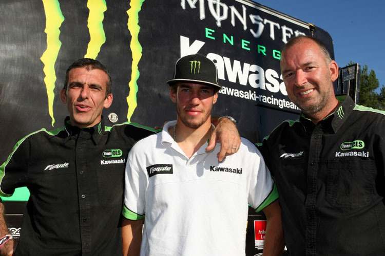 w825h550 000000B6362D1116