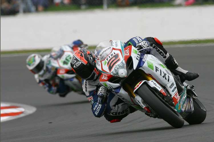 Leon Camier vor Jules Cluzel