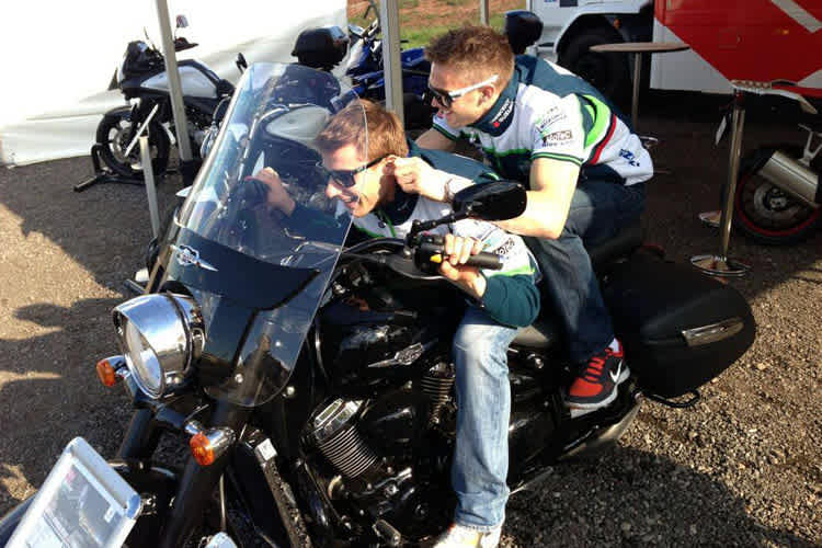 Vielleicht Chopper-Rennen? Was wissen Jules Cluzel und Leon Camier?