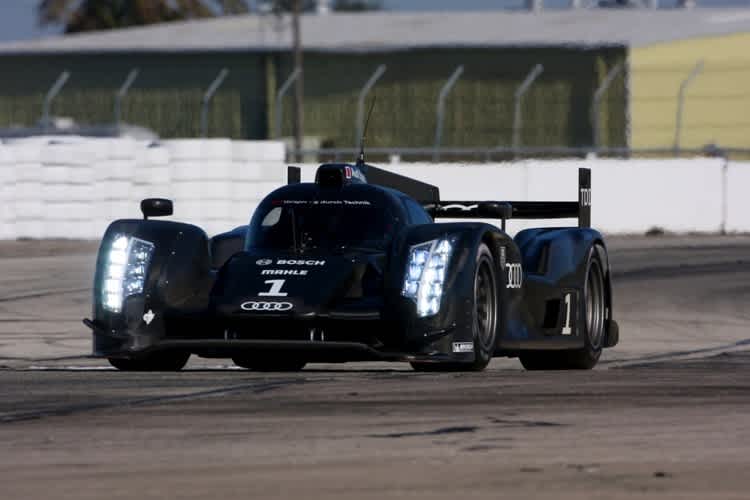 Audi liegt mit dem R18 im selbst gesteckten Zeitplan