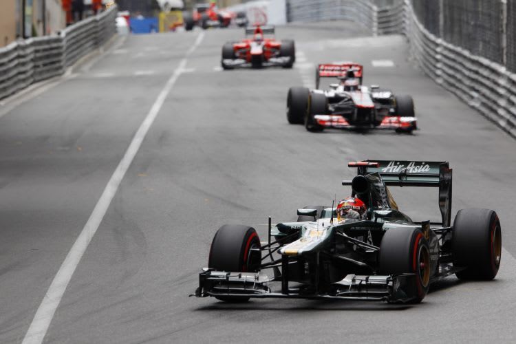 Button biss sich in Monaco an Kovalainen fest