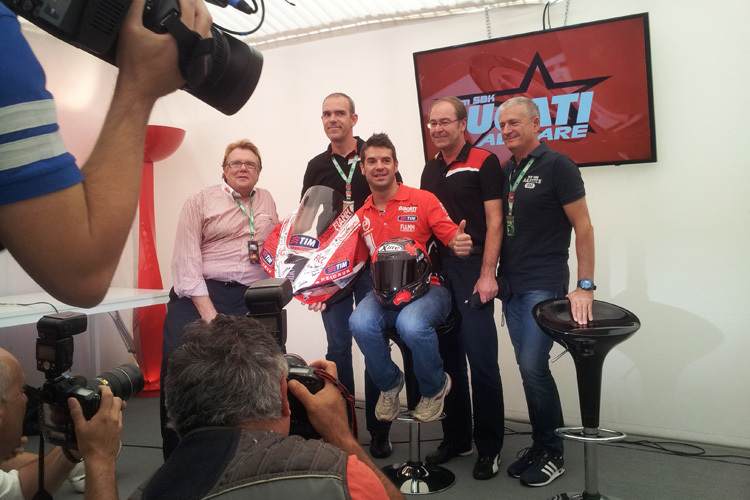 Carlos Checa (Ducati): Respektabler Vierter im ersten Qualifying