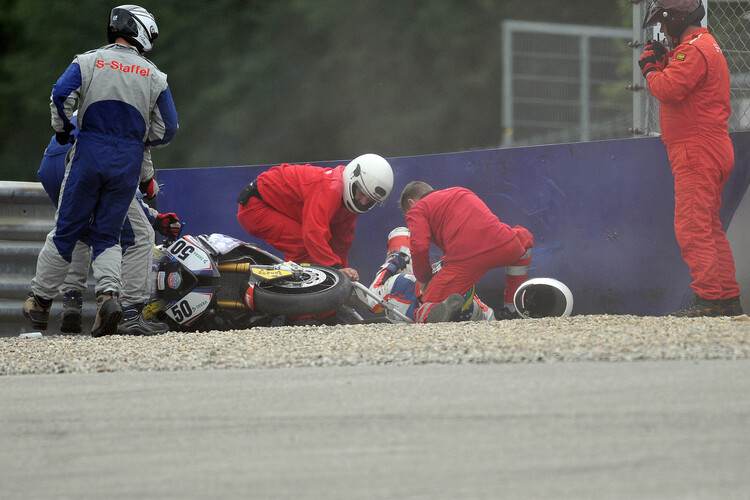 Die Helfer waren nach Cudlins Crash schnell zur Stelle