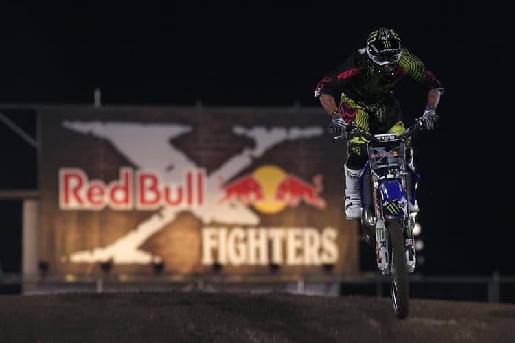 MOTO / RED BULL X-FIGHTERS : LONDON 2010