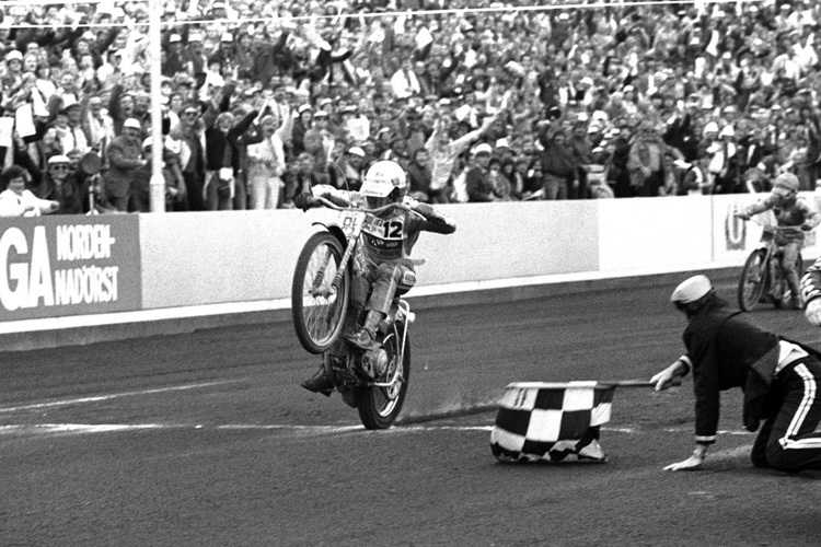 Vor dem Duell war Egon Müller gewohnt cool.