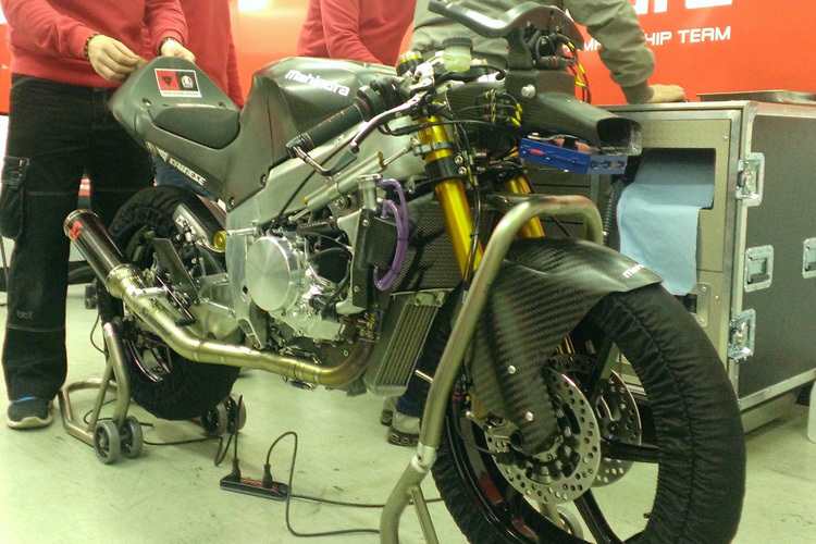 Erstes Foto: die neue Mahindra