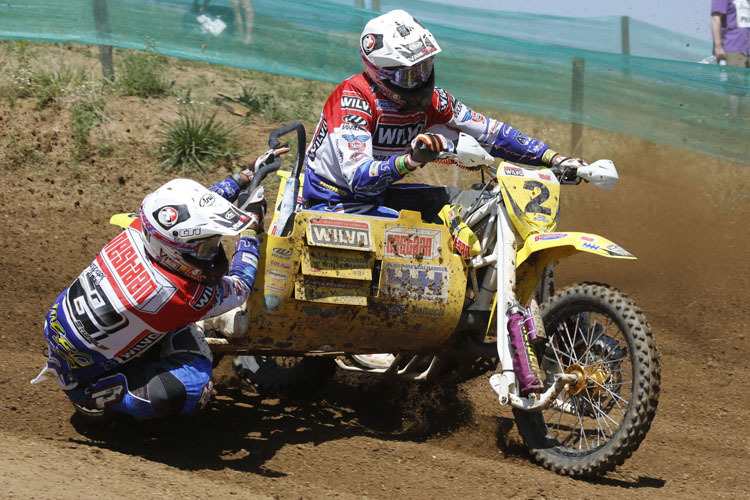 Etienne Bax/Kaspars Stupelis geben im Titelkampf nicht auf