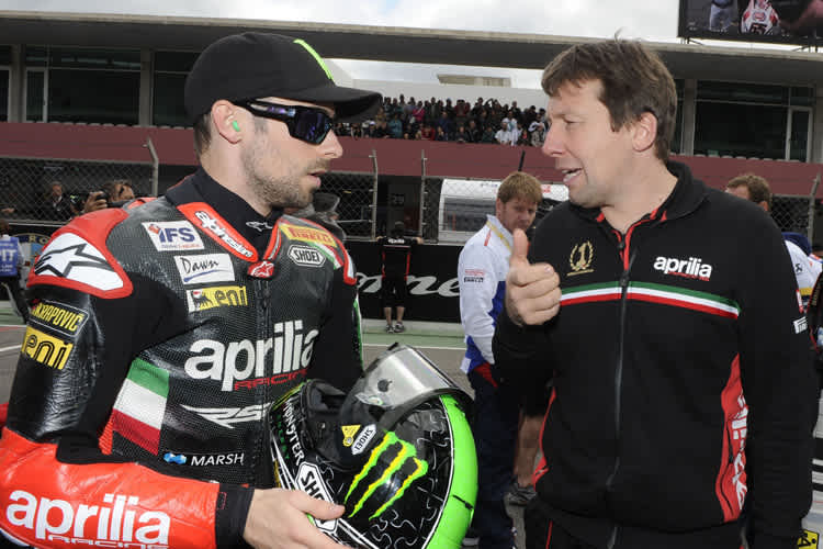 Eugene Laverty (li.) und Crew-Chief Markus Eschenbacher