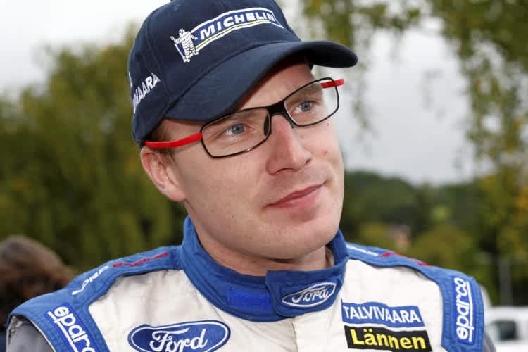 Latvala (re.) mit Ford-Cheftechniker Christian Loriaux