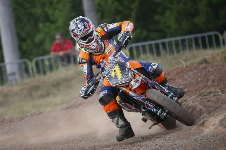 Kevin Würtele fuhr mit gebrochenen Knochen