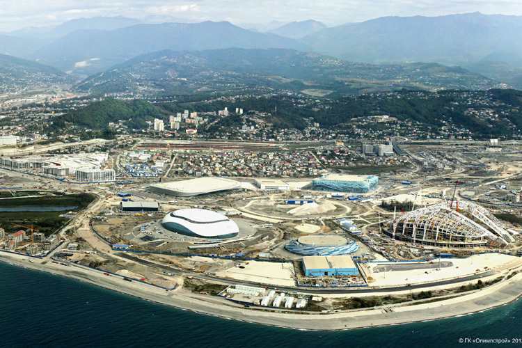 Kühler Ort im Winter, das russische Sotschi