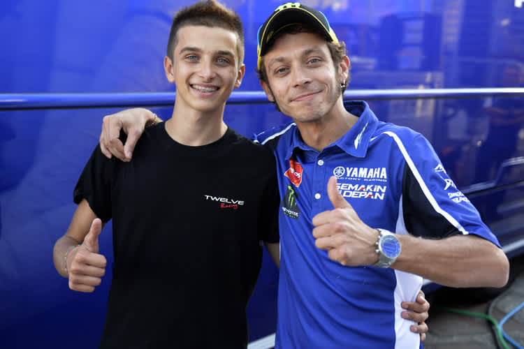 Luca Marini mit Halbbruder Valentino Rossi