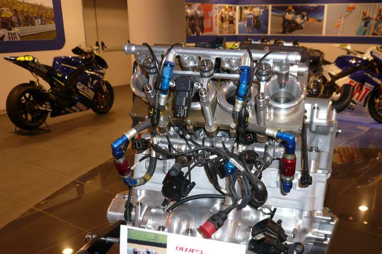 MotoGP-Paradies: Motoren und Rossis Schätzchen