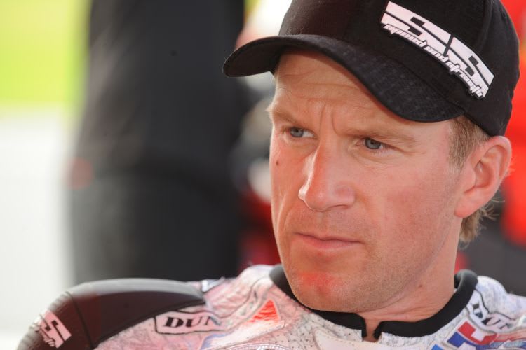 Neil Hodgson keht in die Britische SBK-Meisterschaft zurück.