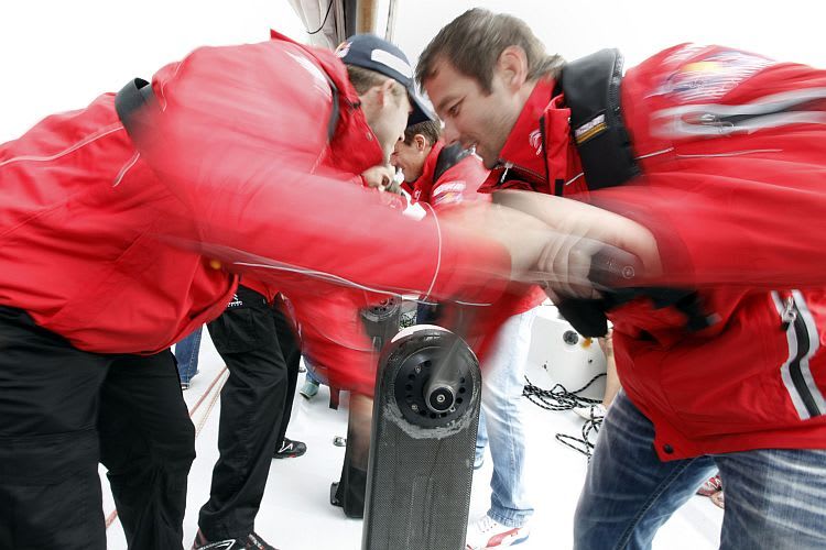 Ogier und Loeb beim Segeln in Neuseeland