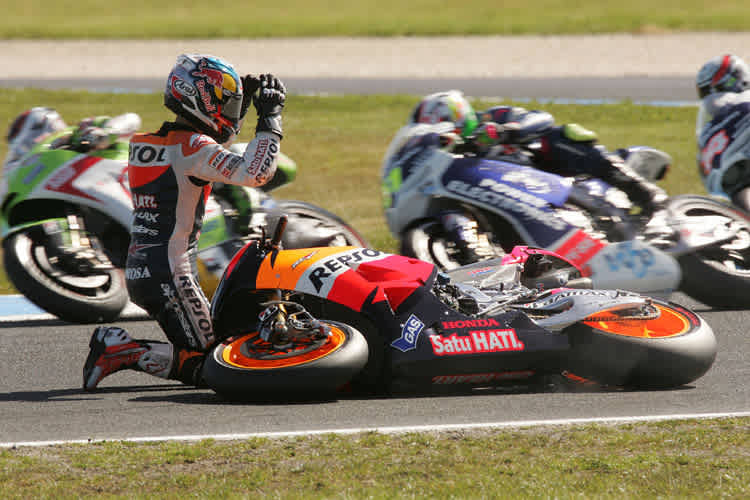 Phillip Island: Pedrosa stürzte in Runde 2