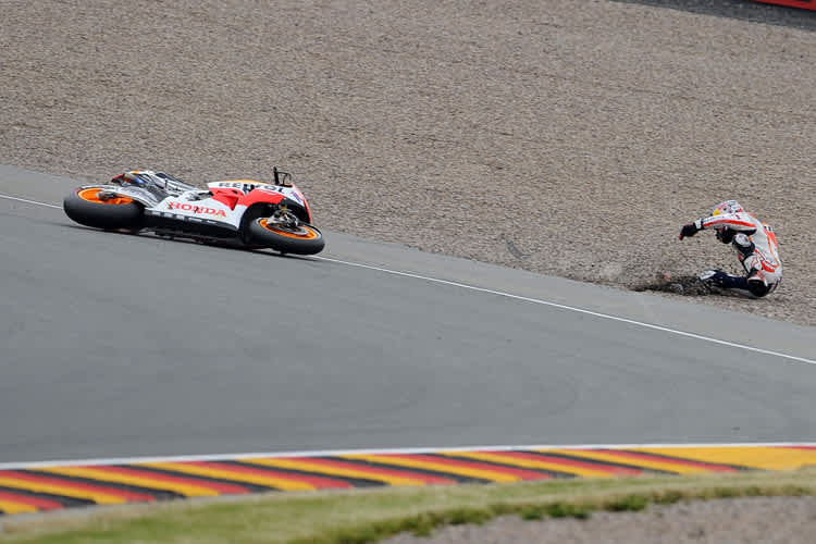 Dani Pedrosa nach dem Highsider Samstagfrüh